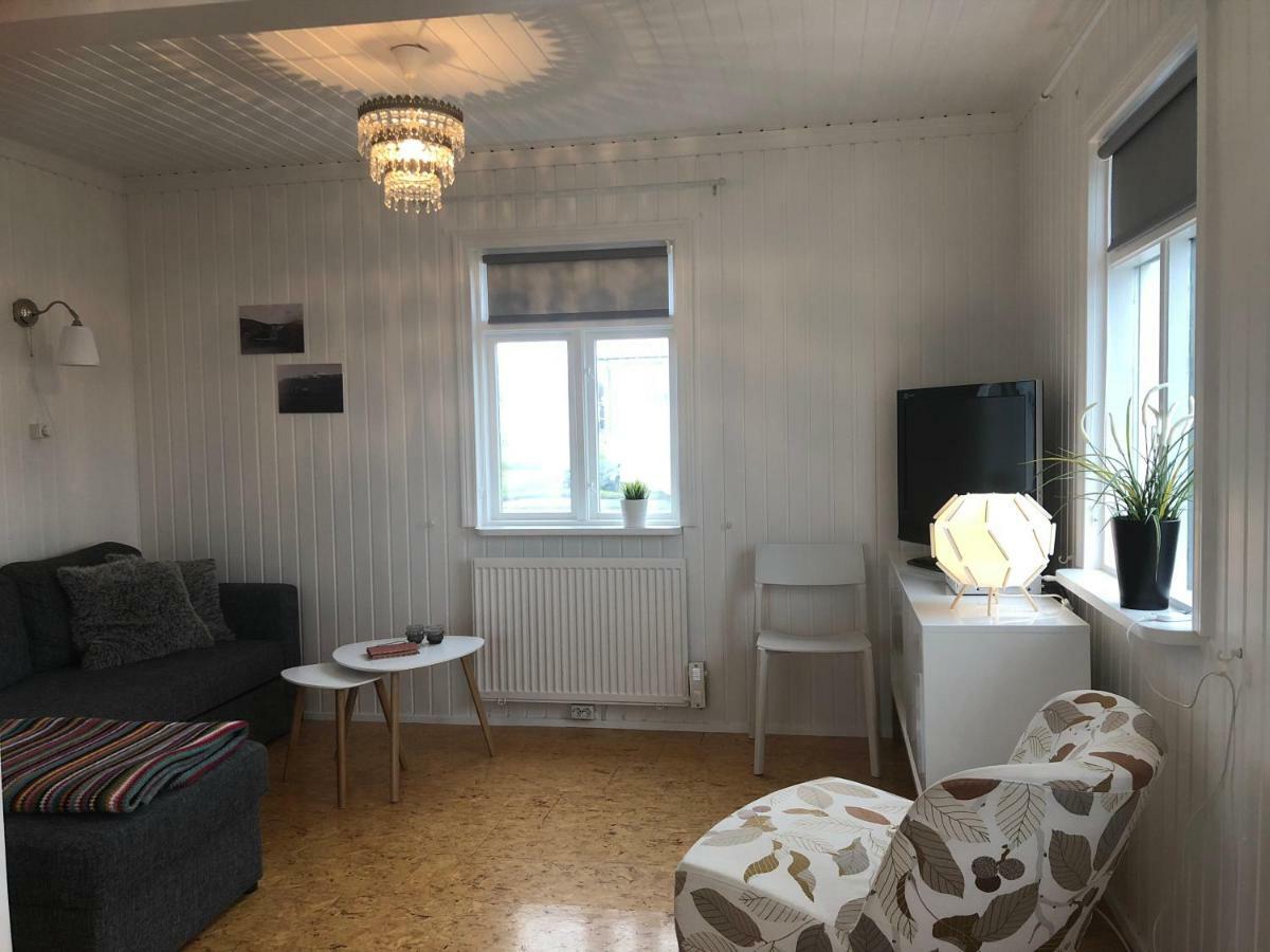 Vellir Grenivik Home With A View Екстер'єр фото